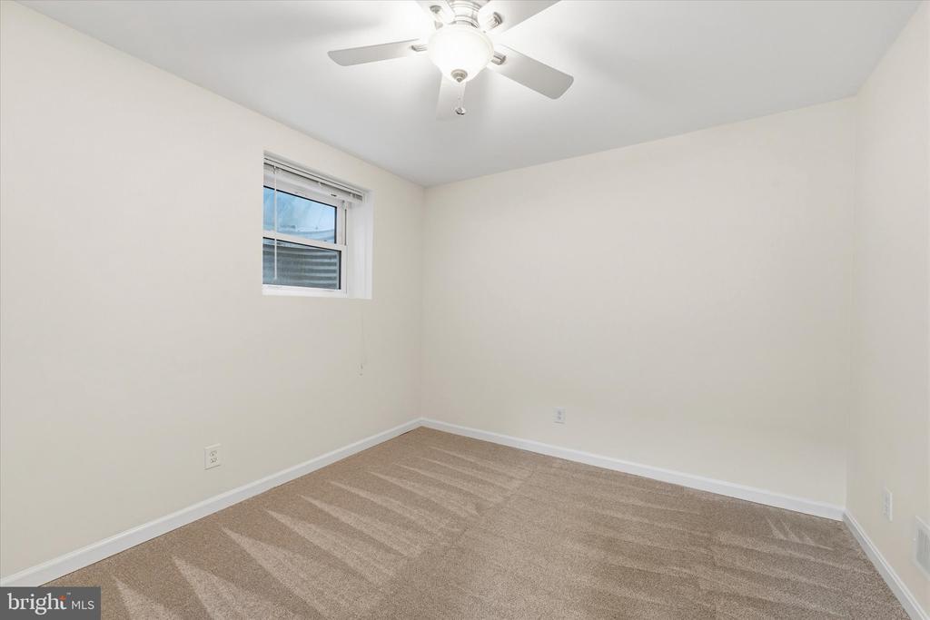 10413 COURTHOUSE DRIVE