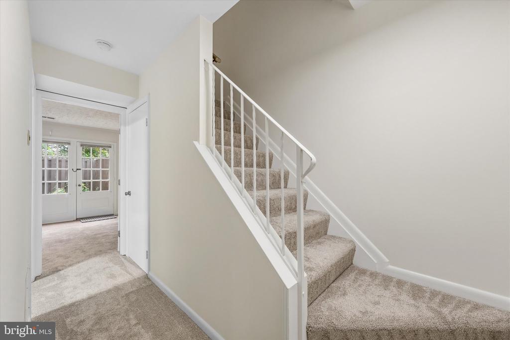 10413 COURTHOUSE DRIVE