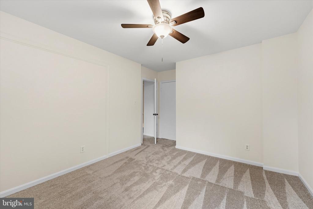 10413 COURTHOUSE DRIVE