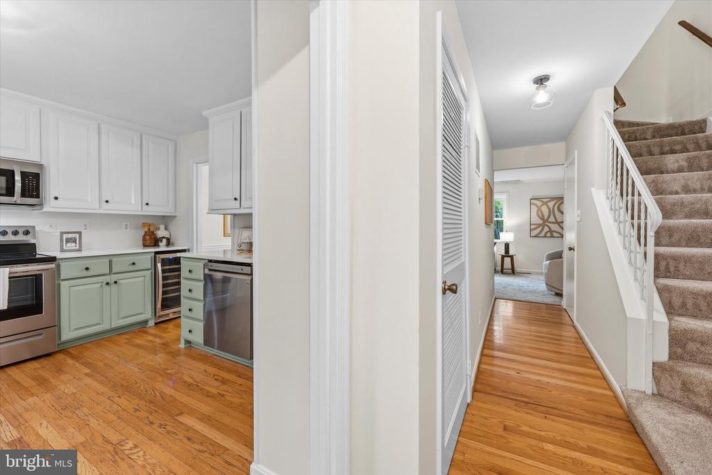 10413 COURTHOUSE DRIVE