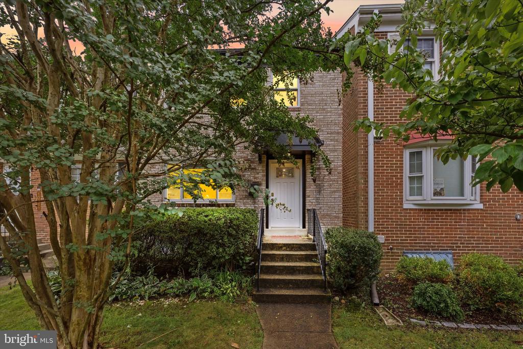 10413 COURTHOUSE DRIVE