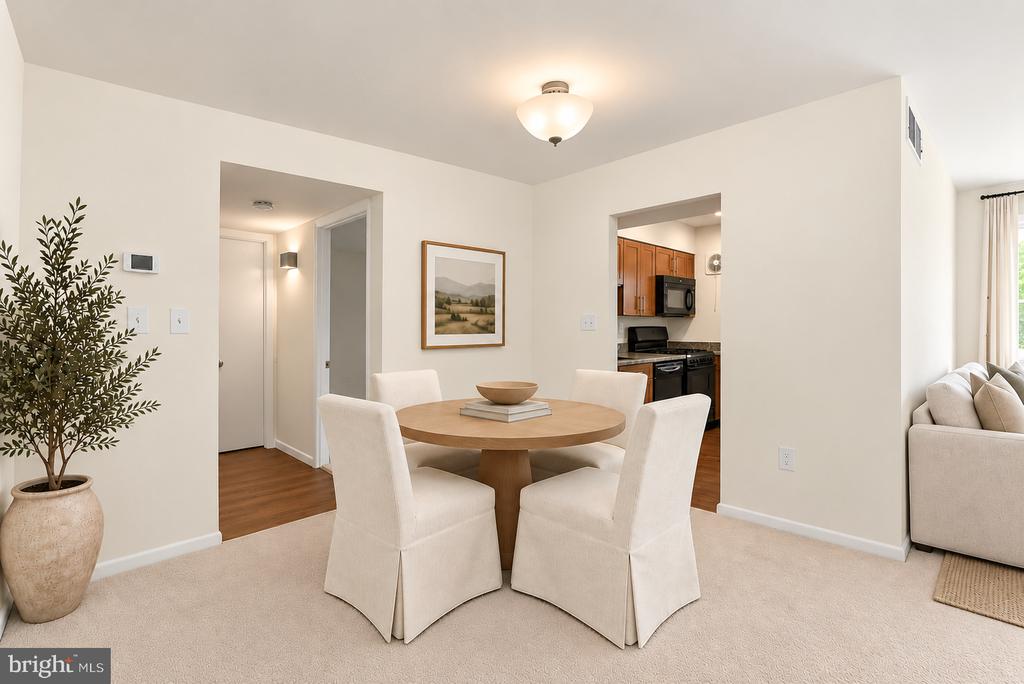 9479 FAIRFAX BOULEVARD Unit: 302