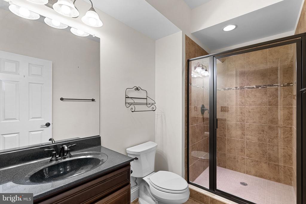 10695 YORKTOWN COURT