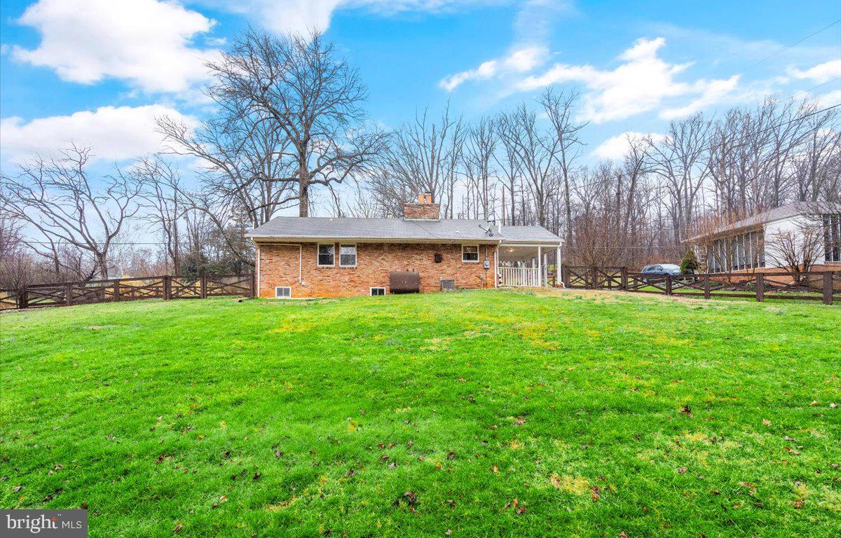 6933 BLANTYRE ROAD