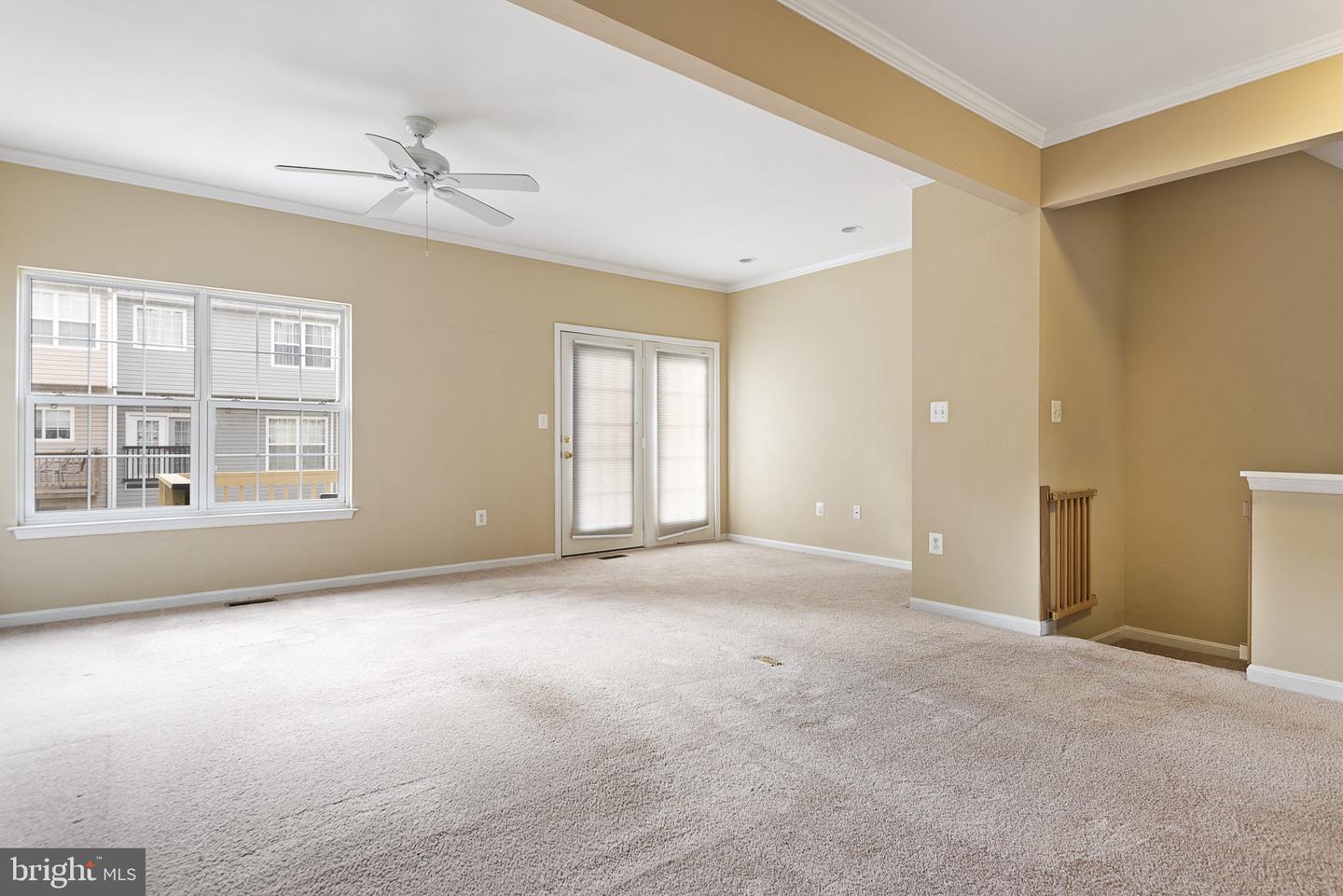 6168 LIBRARY LANE