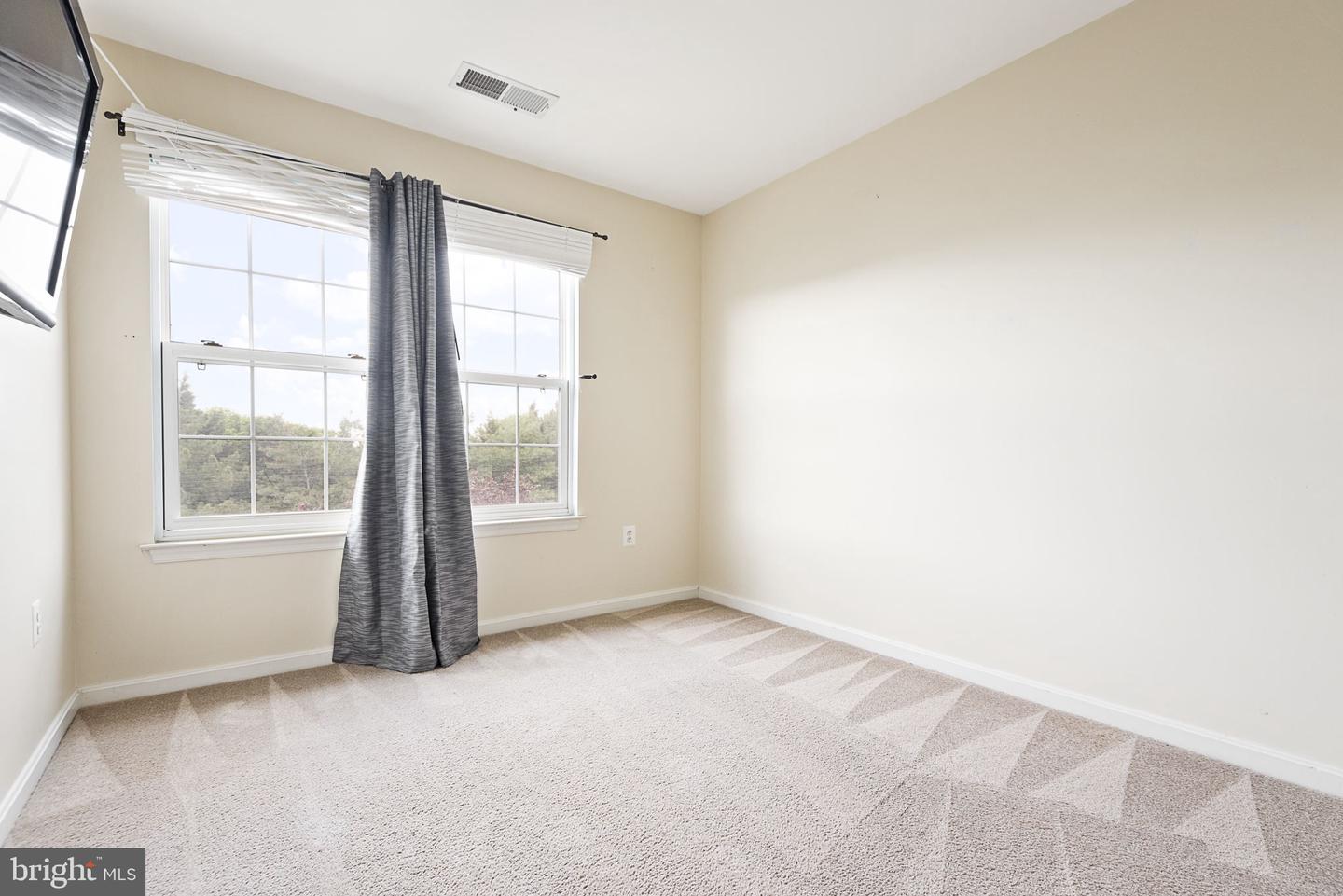 6168 LIBRARY LANE
