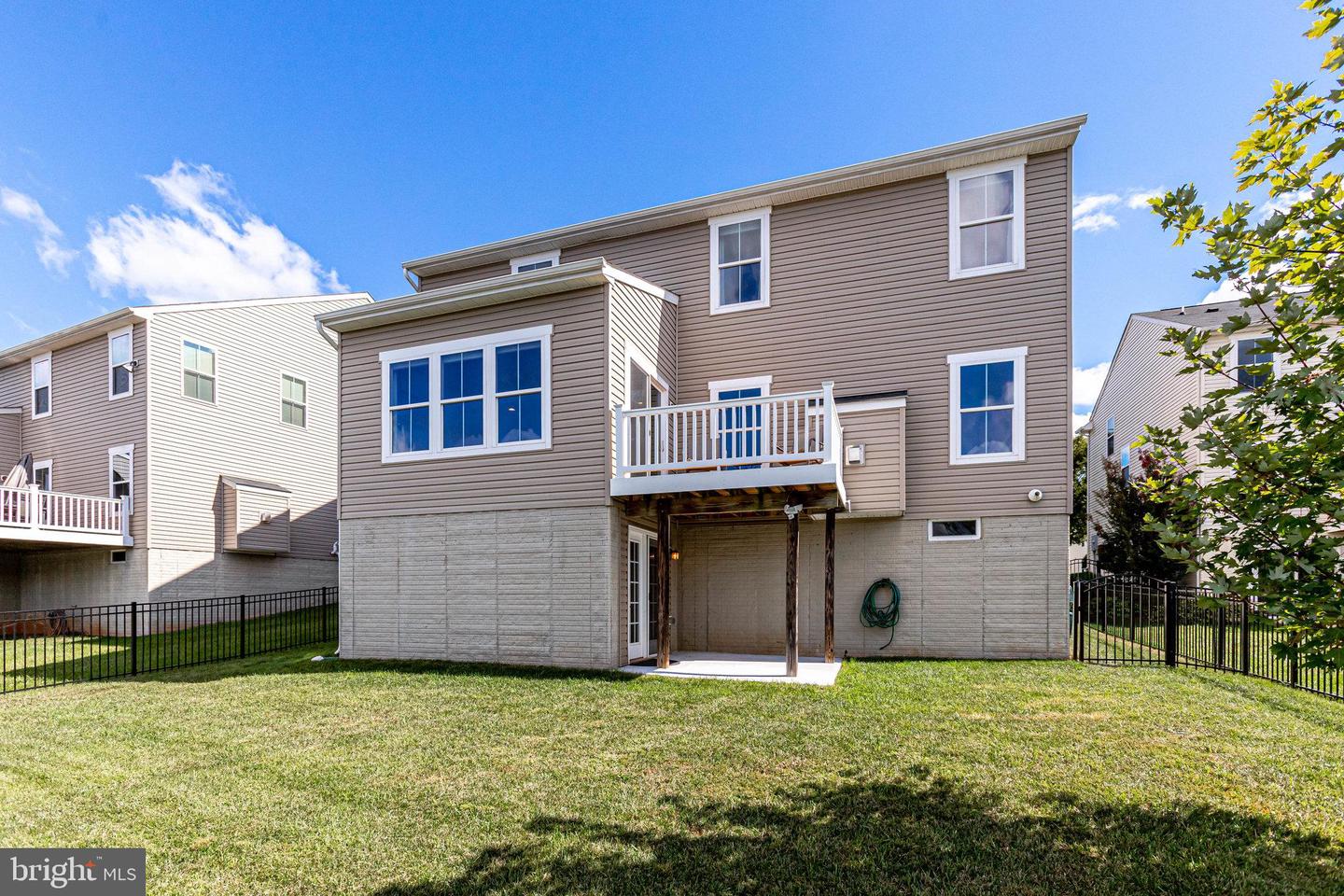 3151 LAKE WESLEY COURT