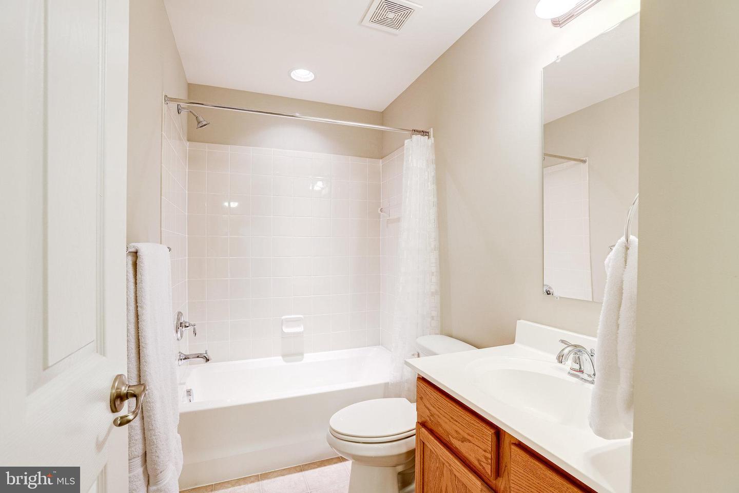 3151 LAKE WESLEY COURT