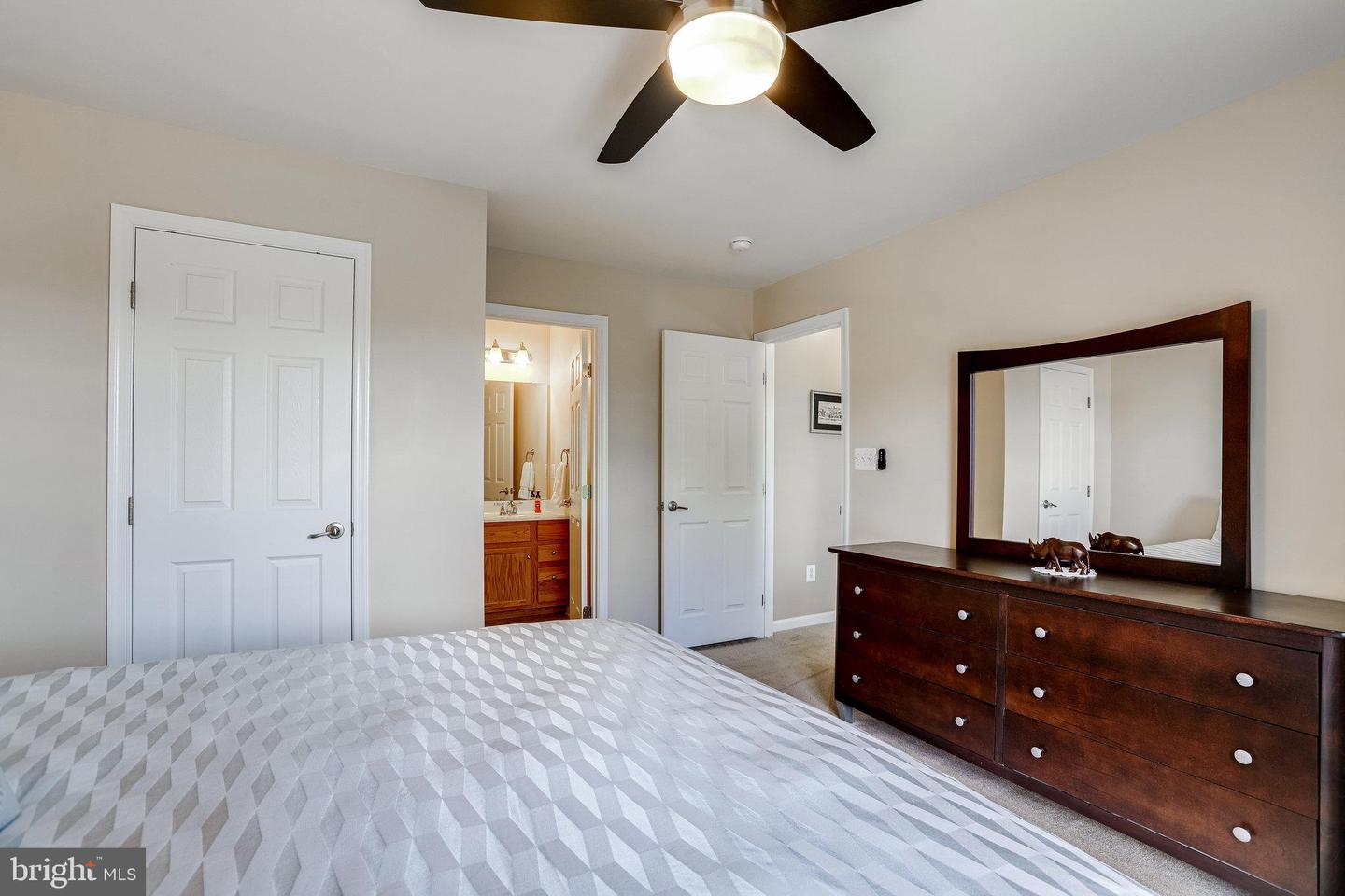 3151 LAKE WESLEY COURT