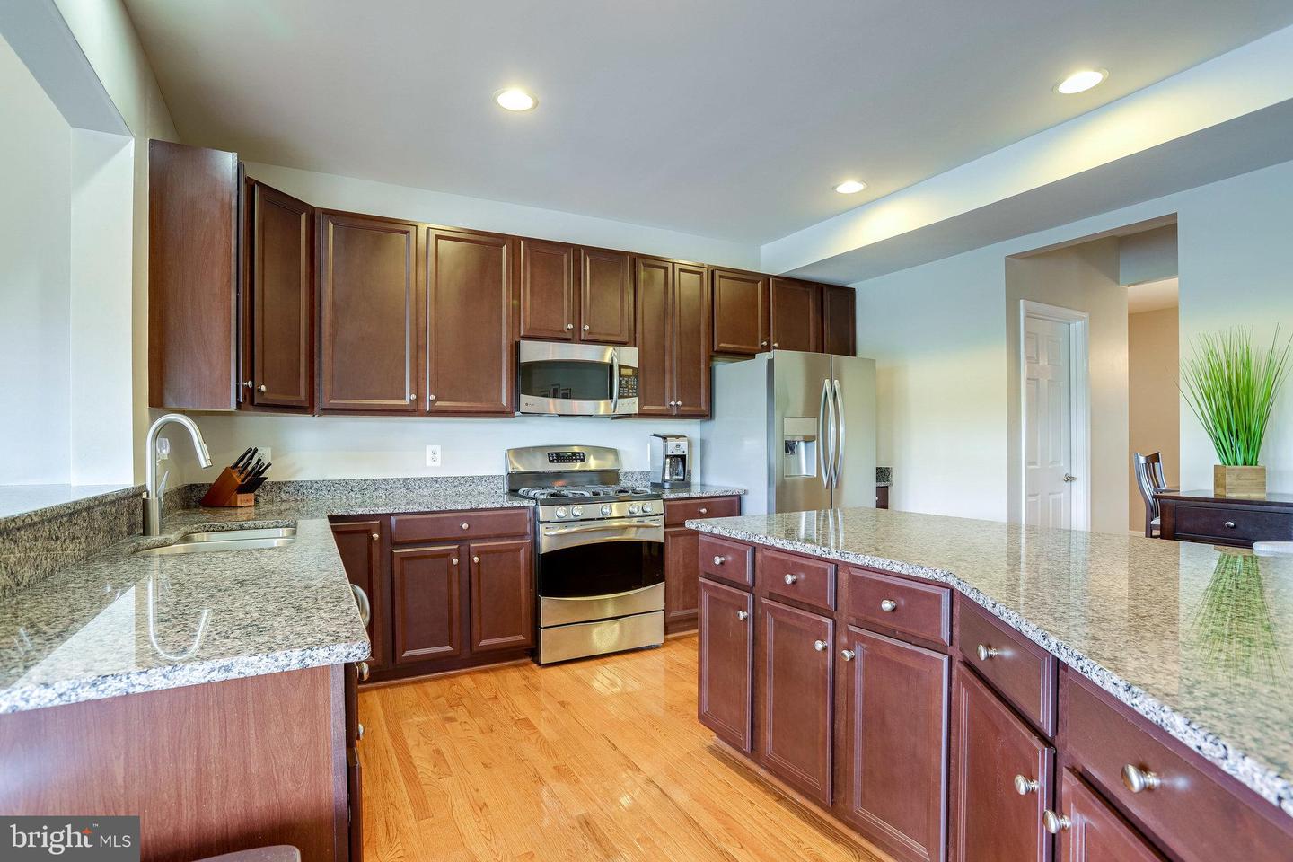3151 LAKE WESLEY COURT