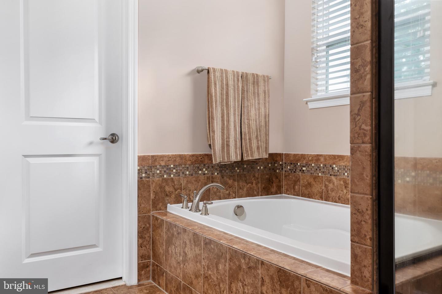 1174 BRITTLE RIDGE ROAD