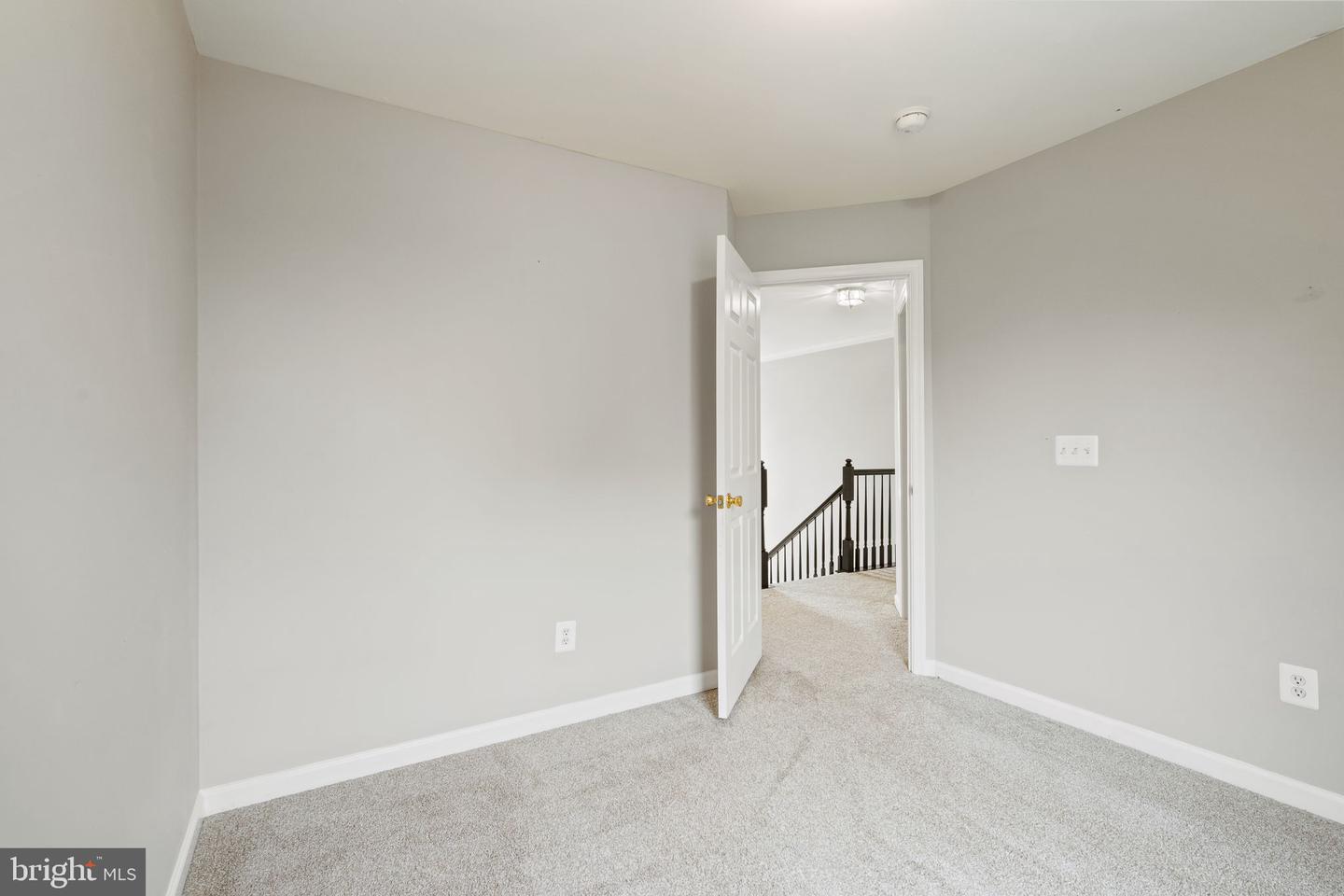 12187 RIVERTON COURT