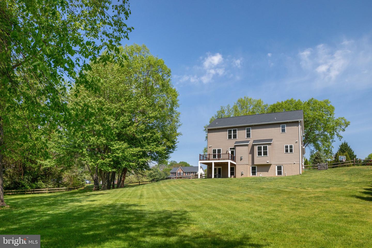 6083 KIRKLAND DRIVE