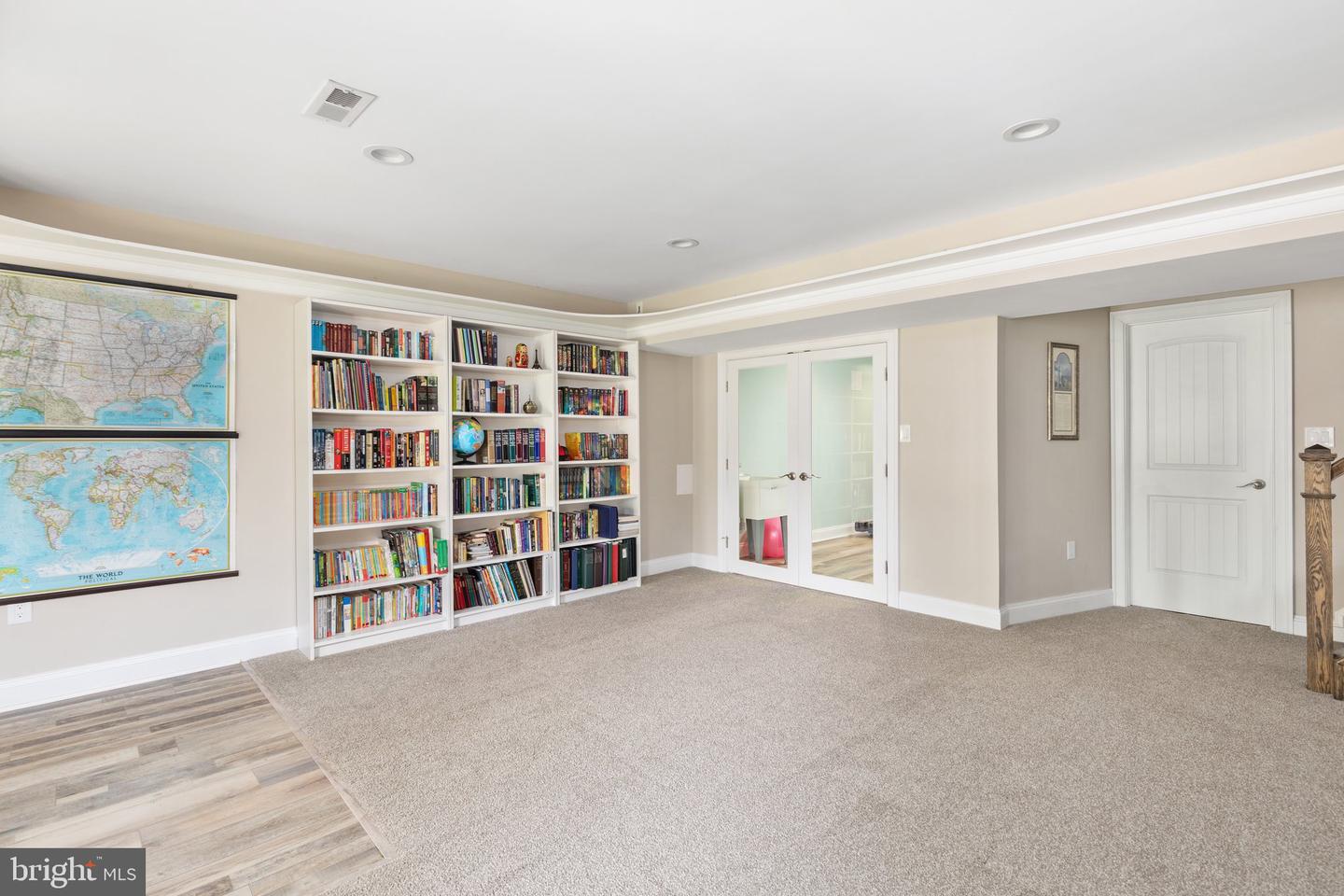 6083 KIRKLAND DRIVE