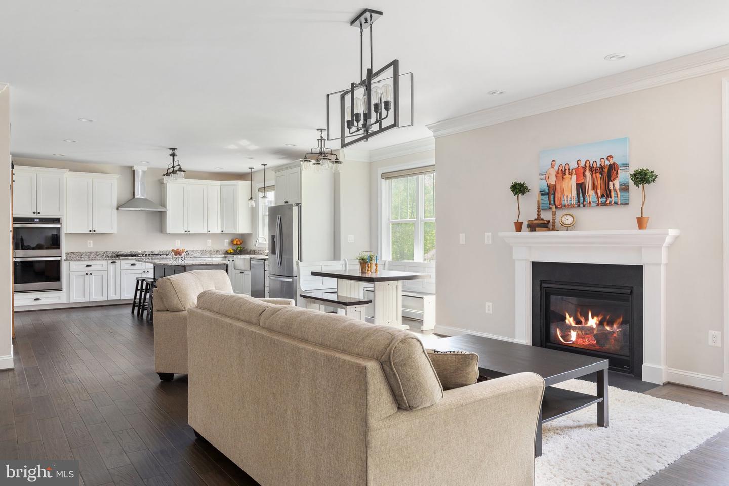 6083 KIRKLAND DRIVE