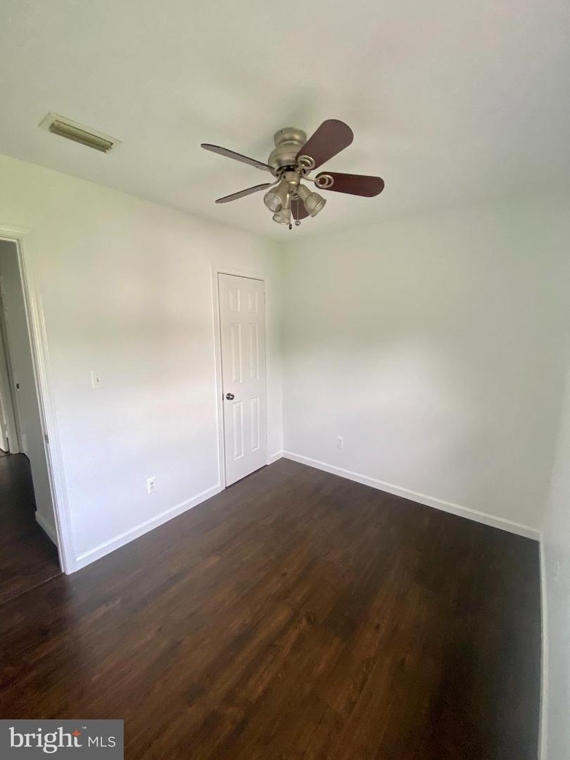 469 DENNING COURT