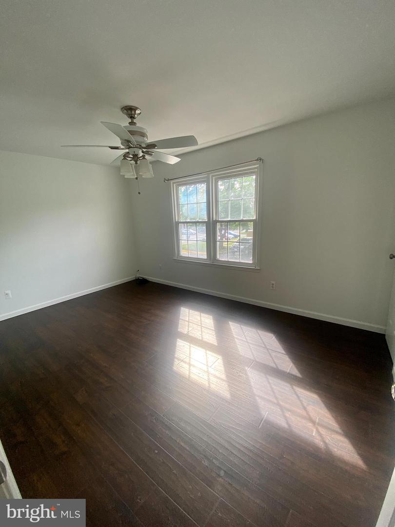 469 DENNING COURT