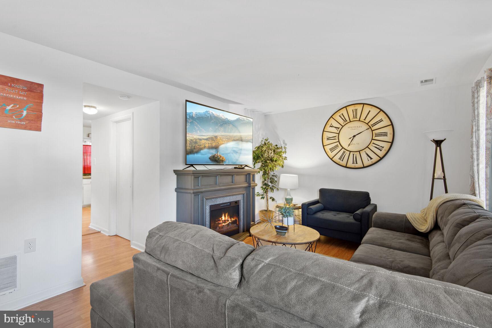 8609 HARRISON COURT