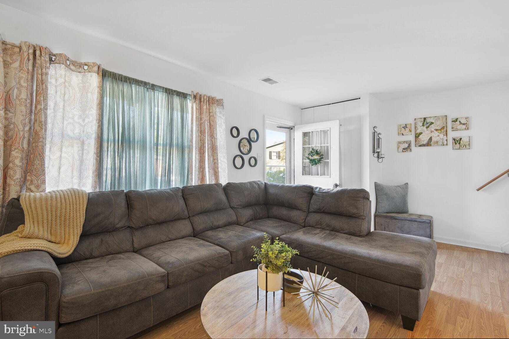 8609 HARRISON COURT