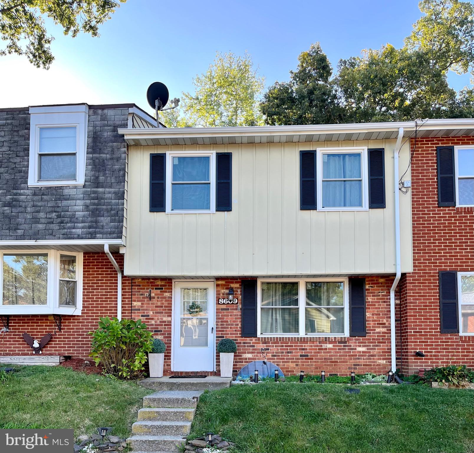8609 HARRISON COURT
