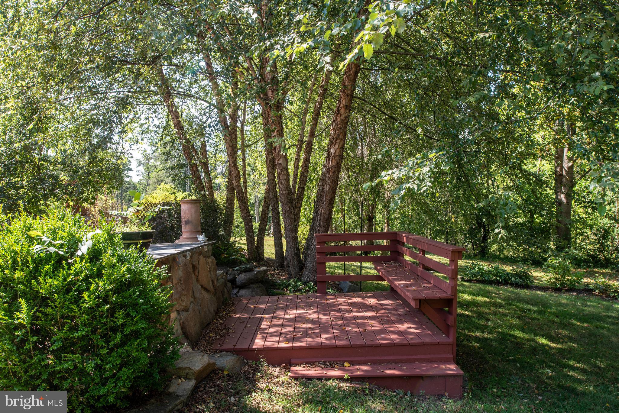9147 HYDE LANE