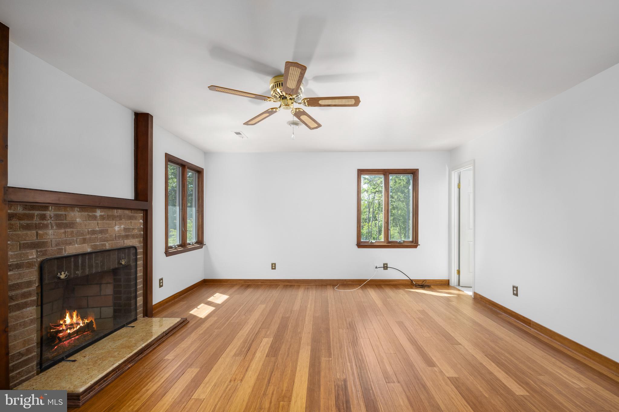 9147 HYDE LANE