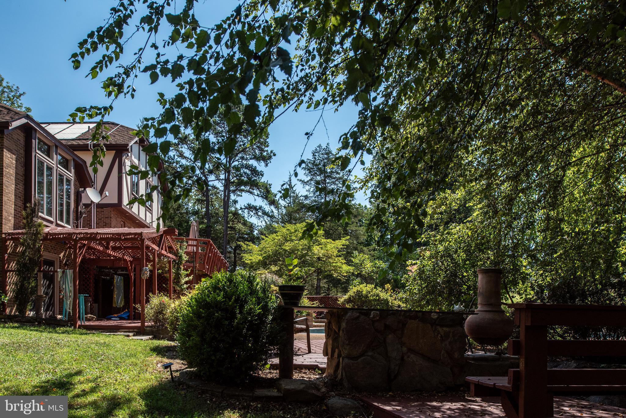 9147 HYDE LANE