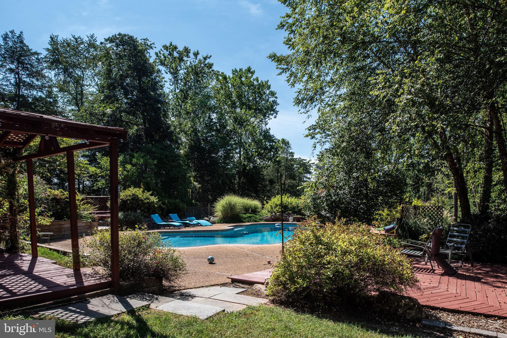 9147 HYDE LANE