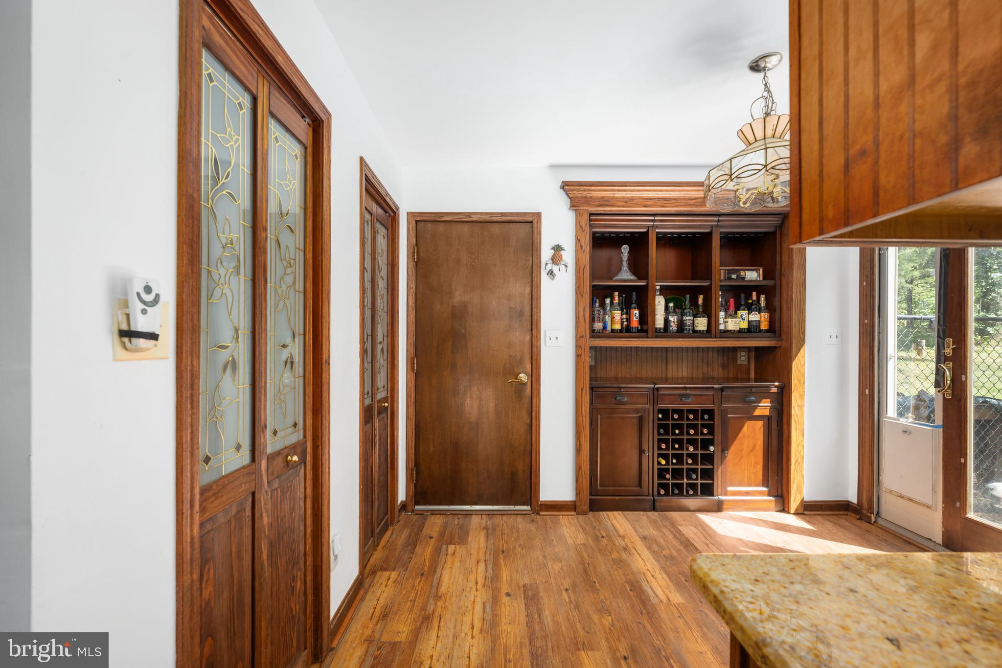 9147 HYDE LANE
