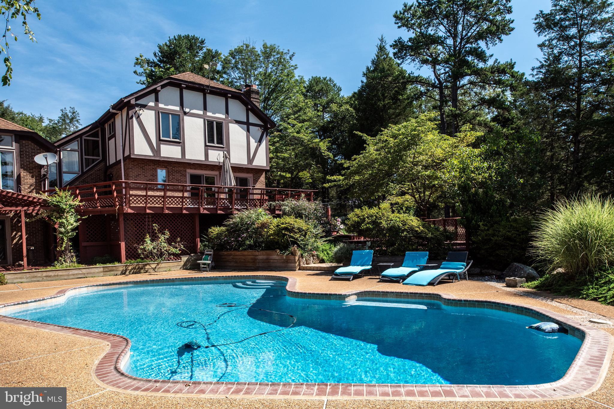 9147 HYDE LANE