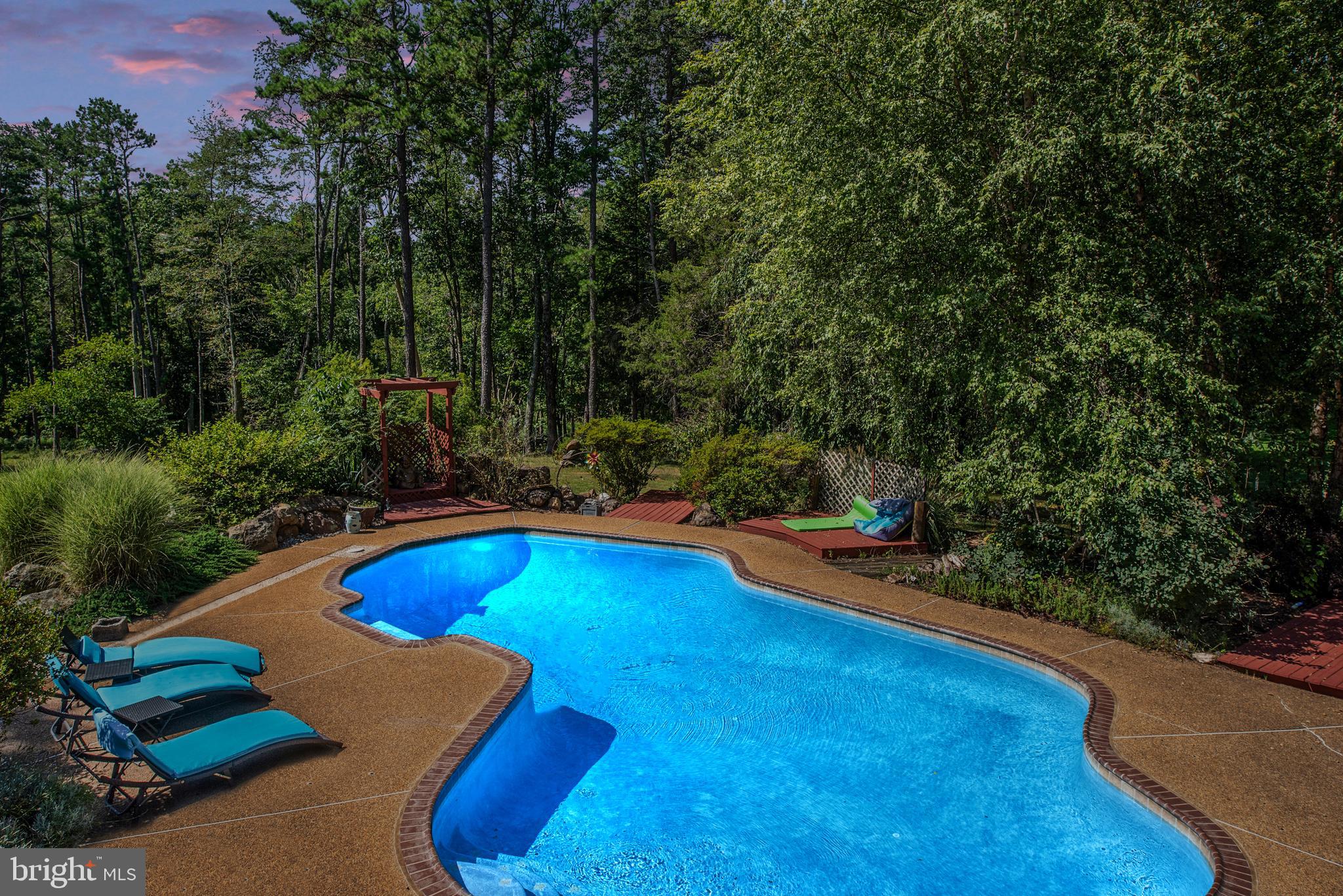 9147 HYDE LANE
