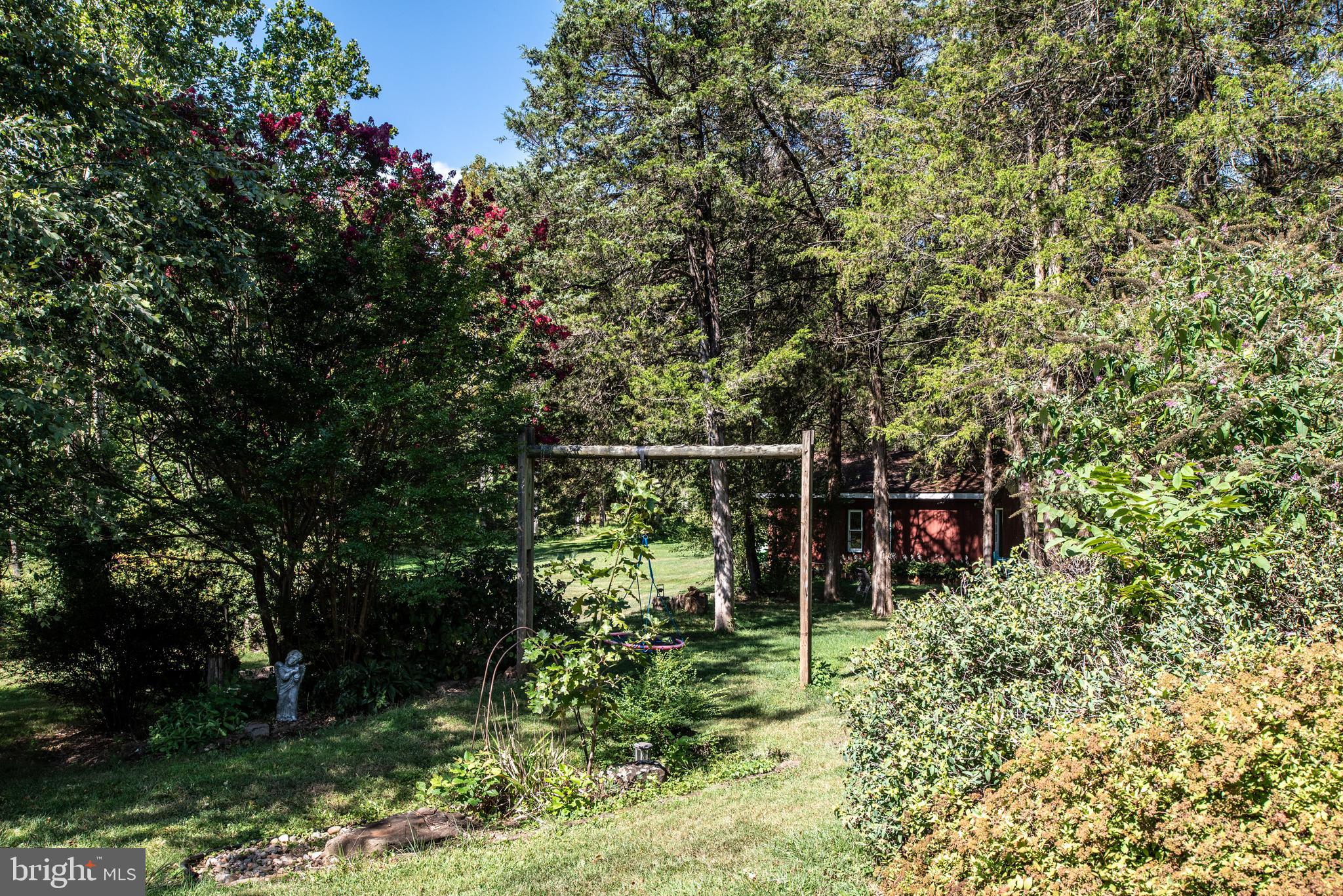 9147 HYDE LANE