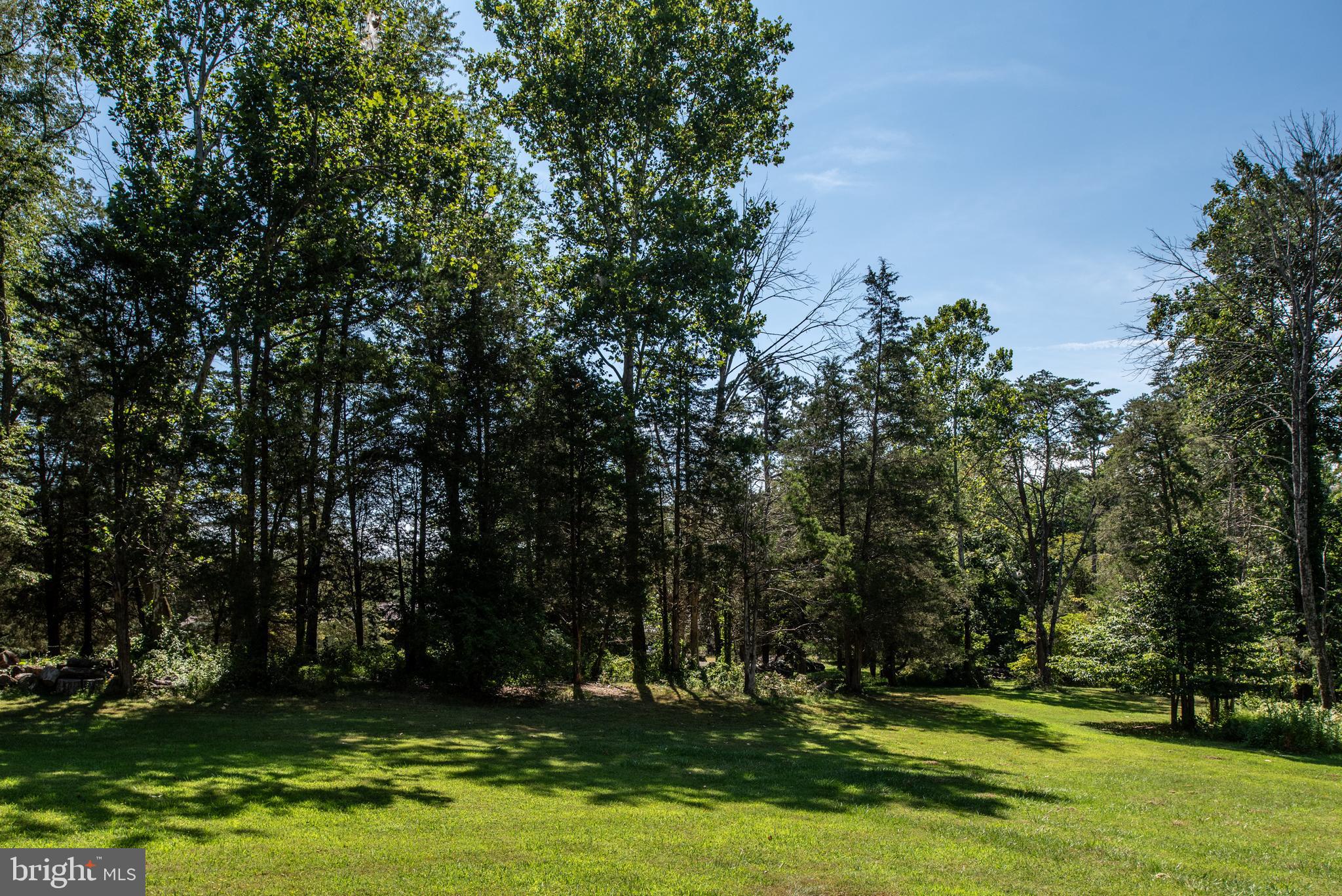 9147 HYDE LANE