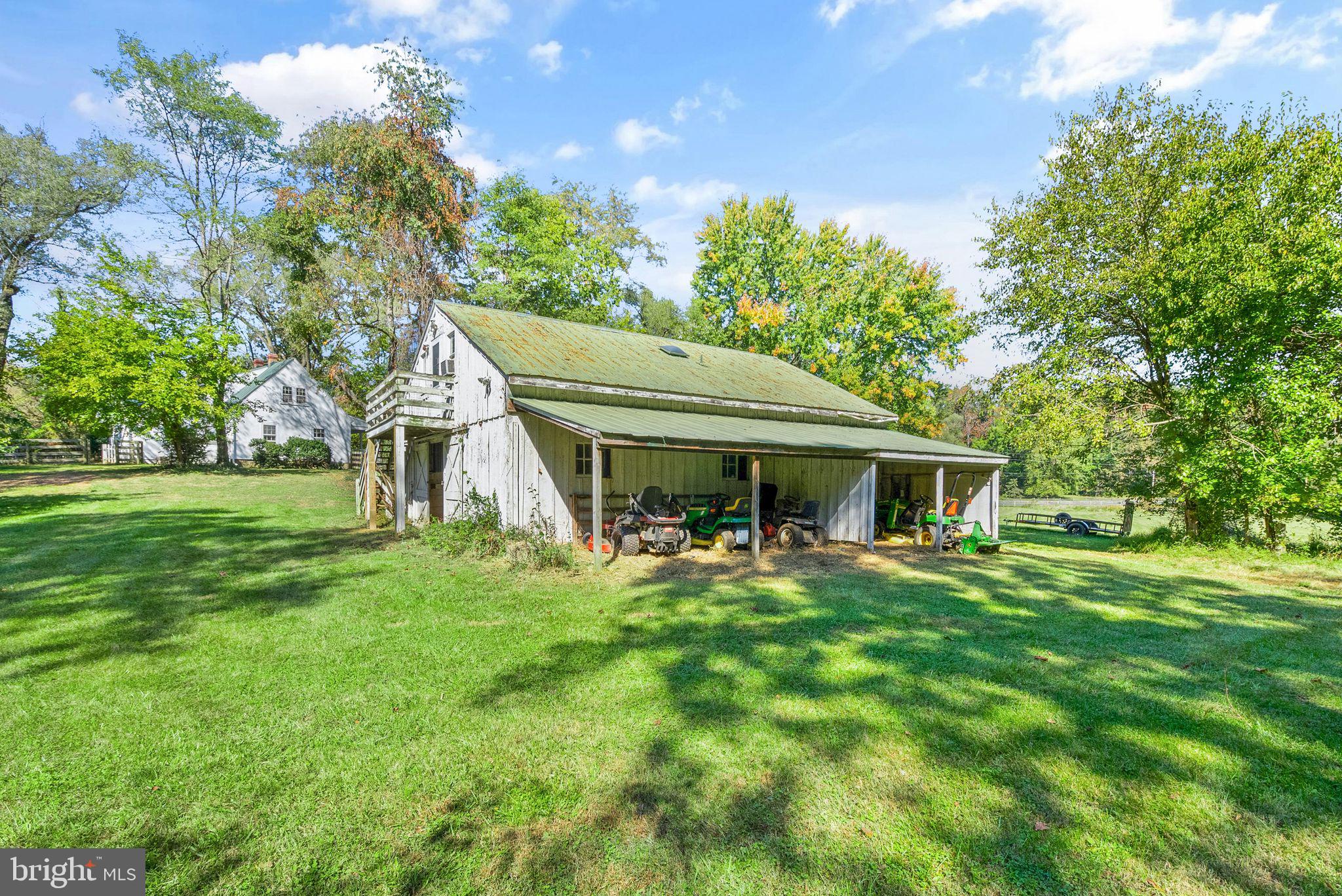 7135 Bunker Hill ROAD