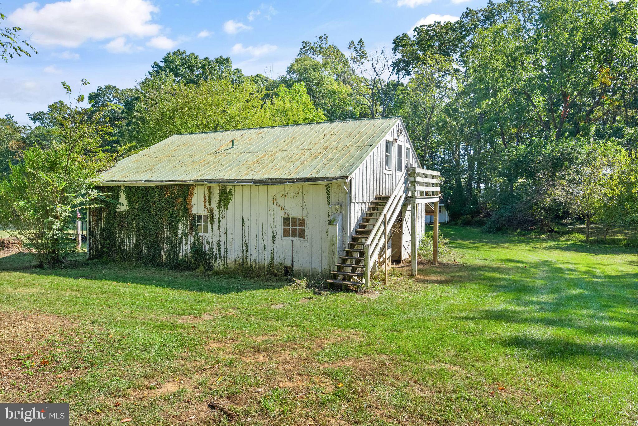 7135 Bunker Hill ROAD