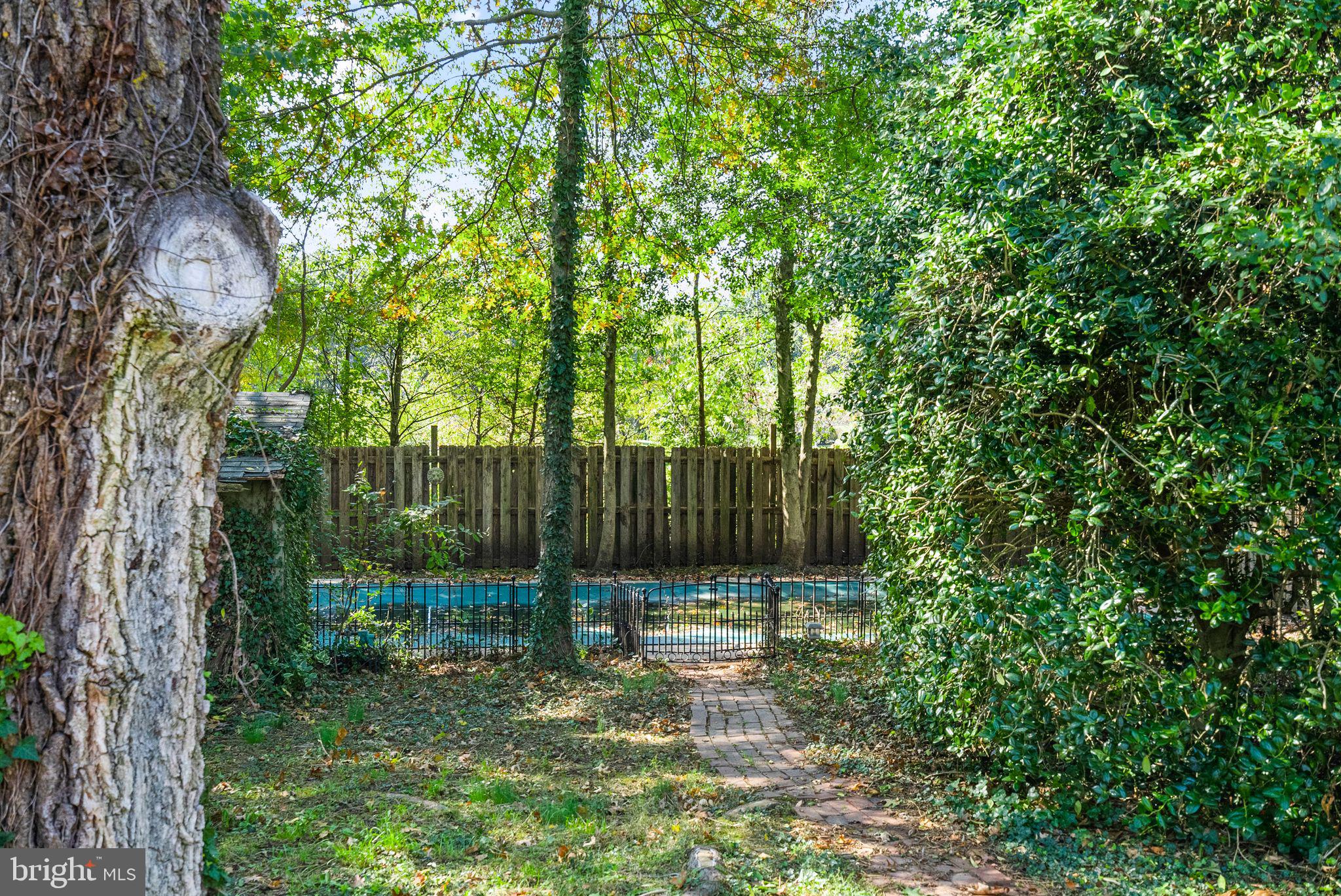 7135 Bunker Hill ROAD