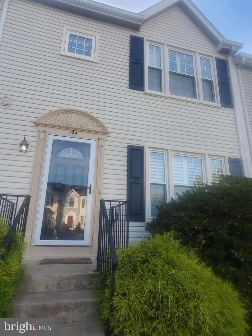 754 Cherry Tree LANE