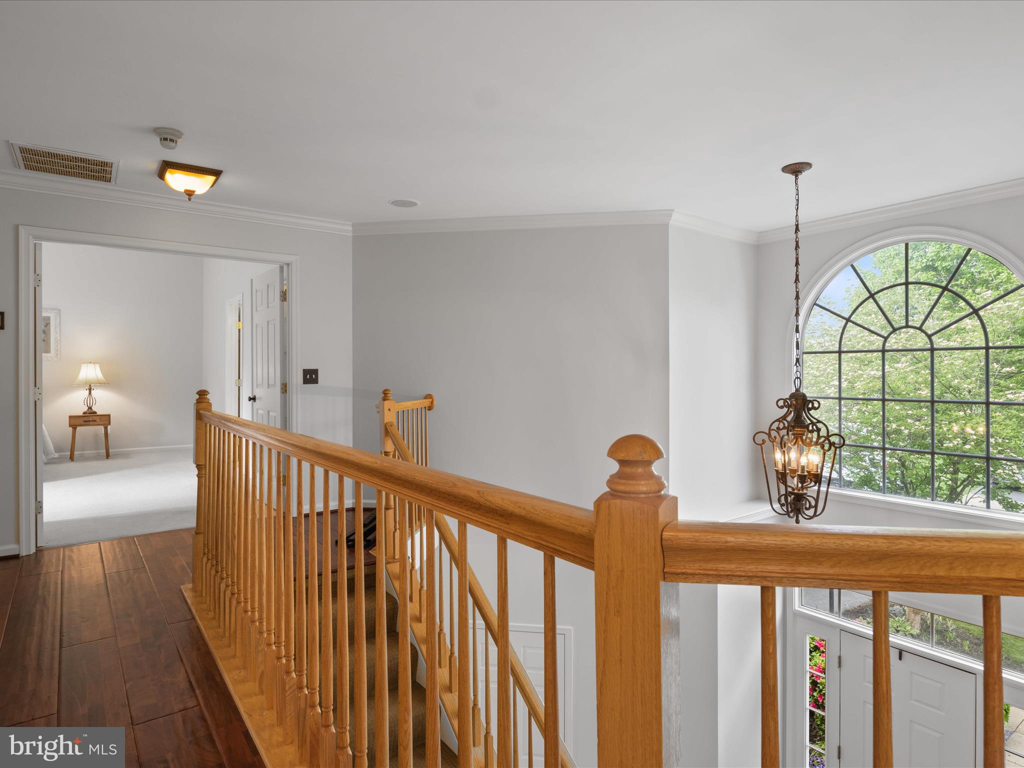 340 Singleton Cir