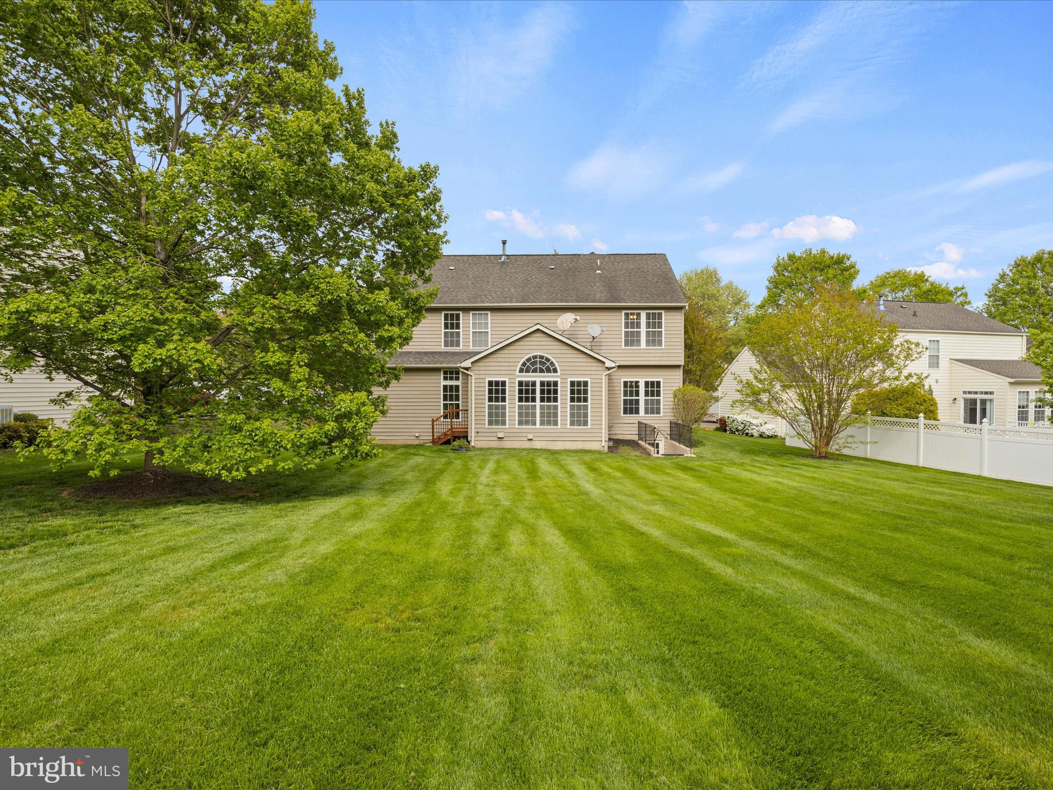 340 Singleton Cir