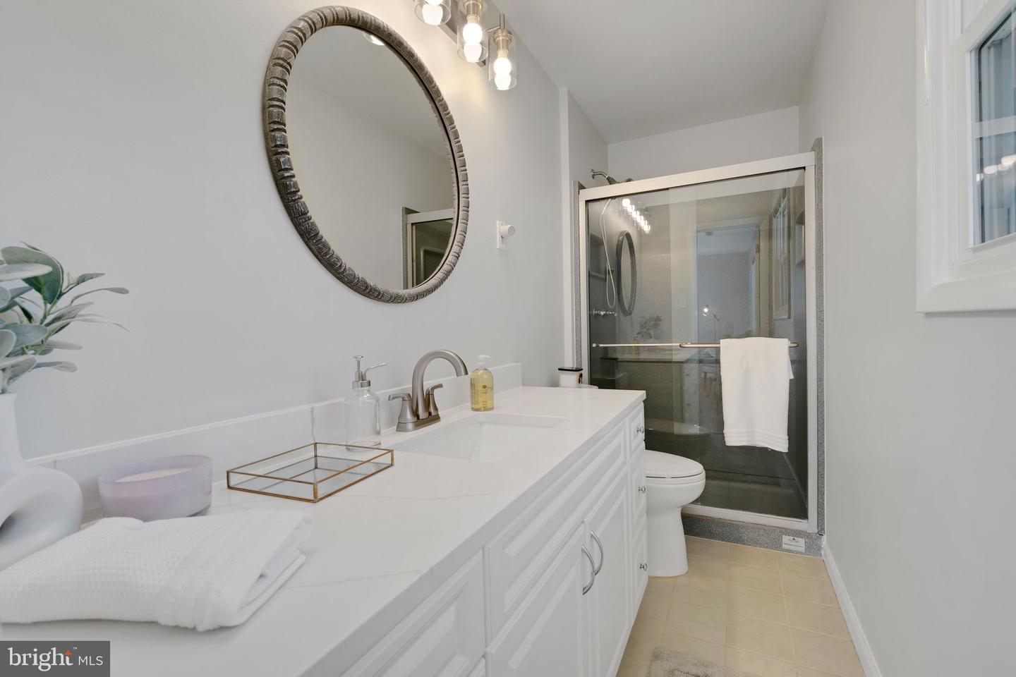 5761 Pendleton Lane