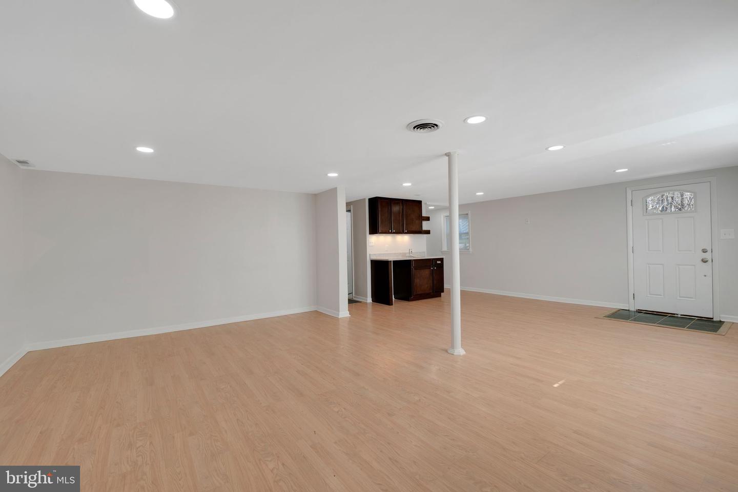 5761 Pendleton Lane