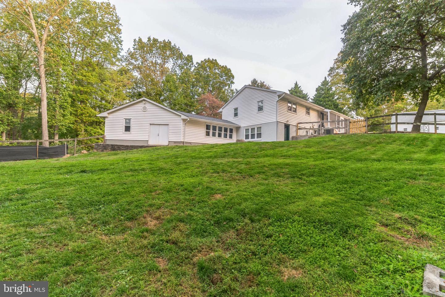 5761 Pendleton Lane