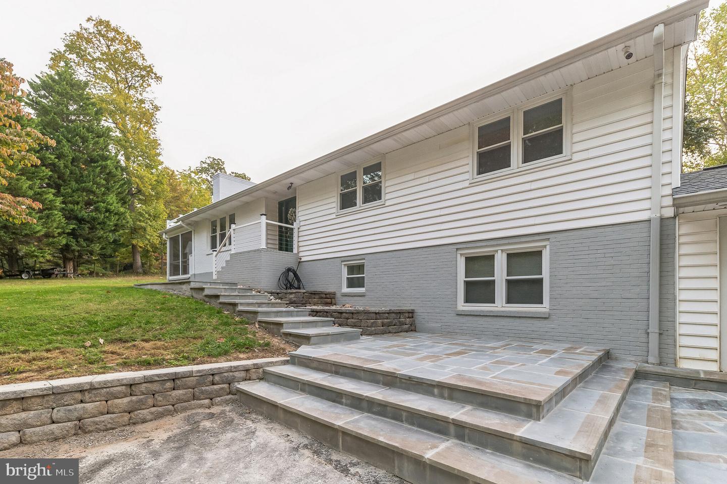 5761 Pendleton Lane