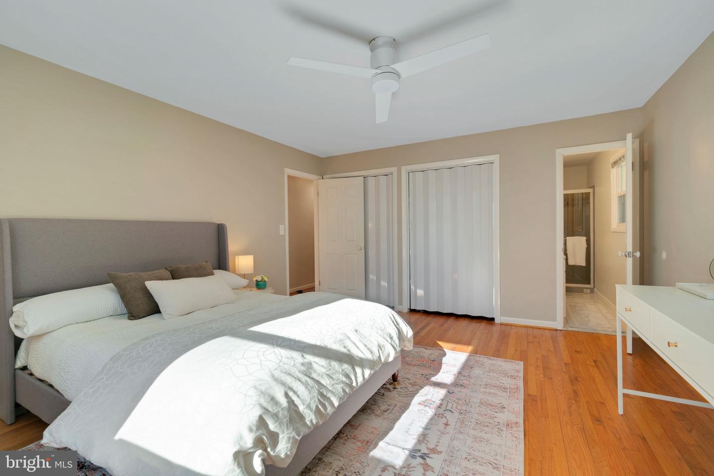 5761 Pendleton Lane