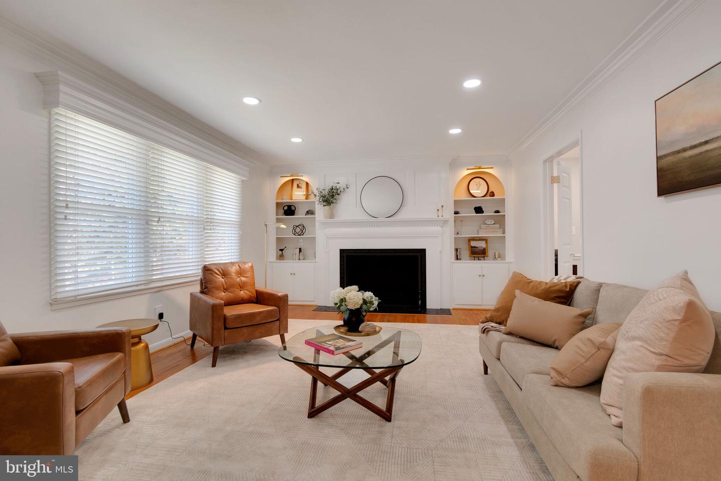 5761 Pendleton Lane