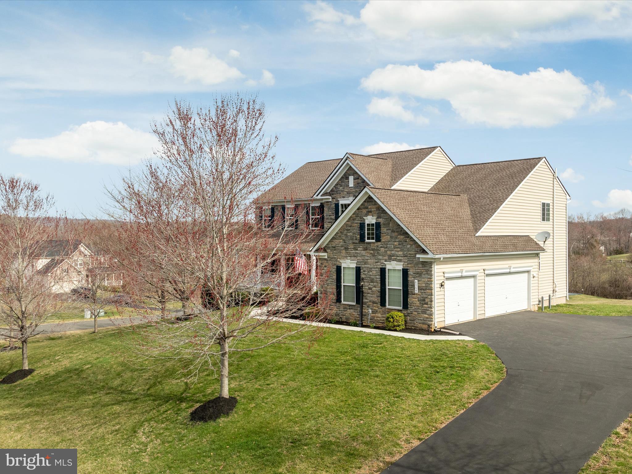 8064 Side Hill Dr
