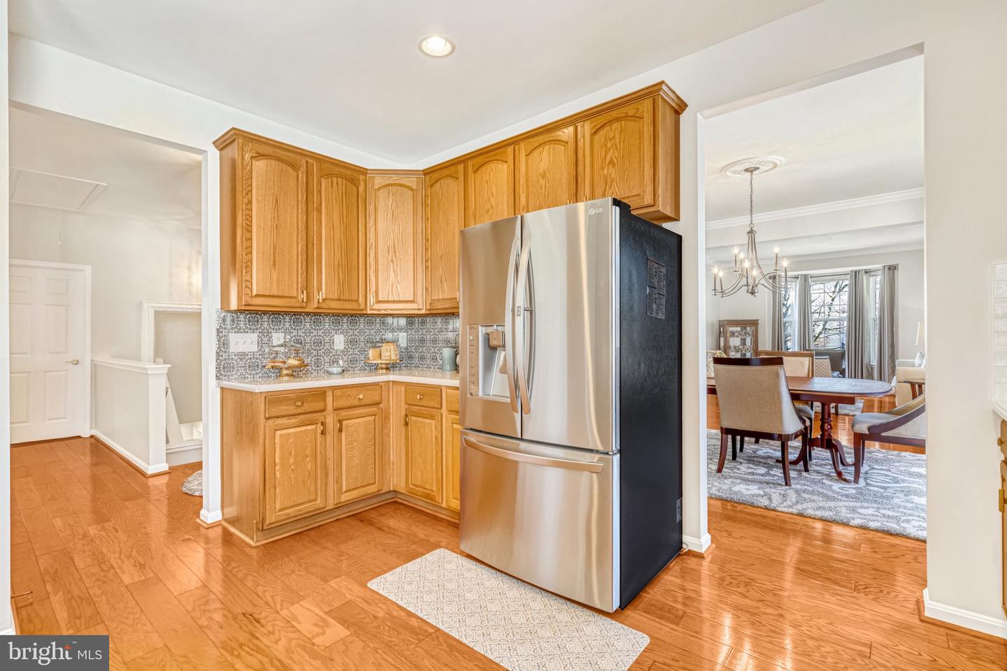 6833 Averbach Ct