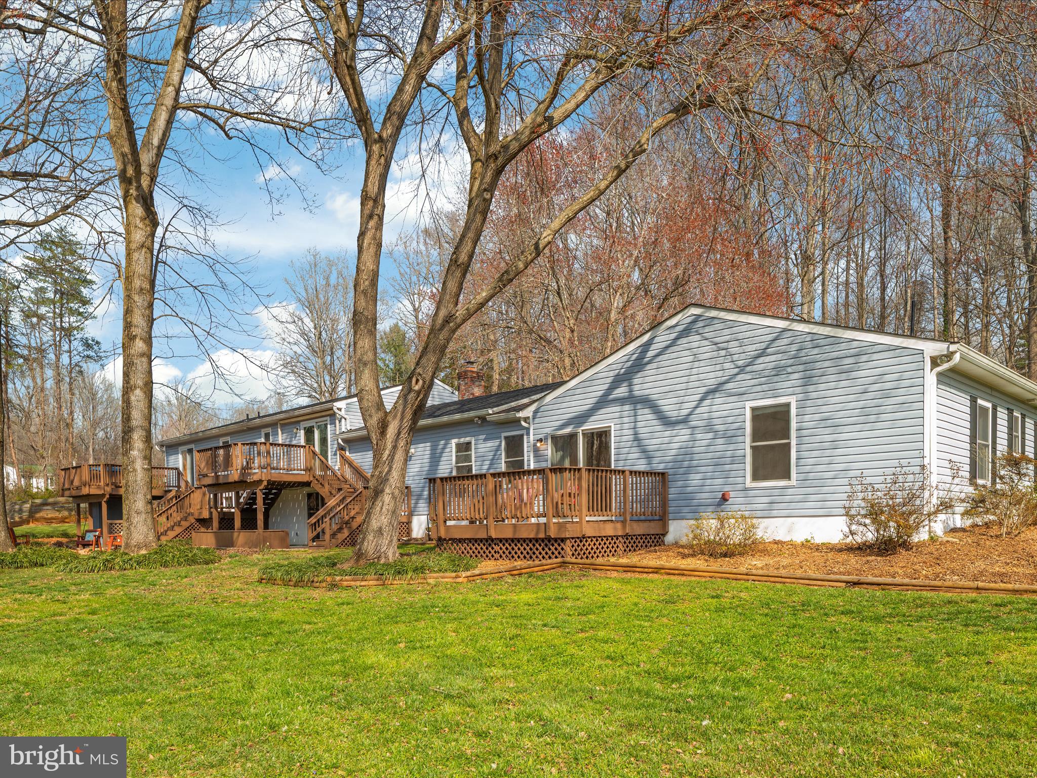 7278 Knightsbridge Ln