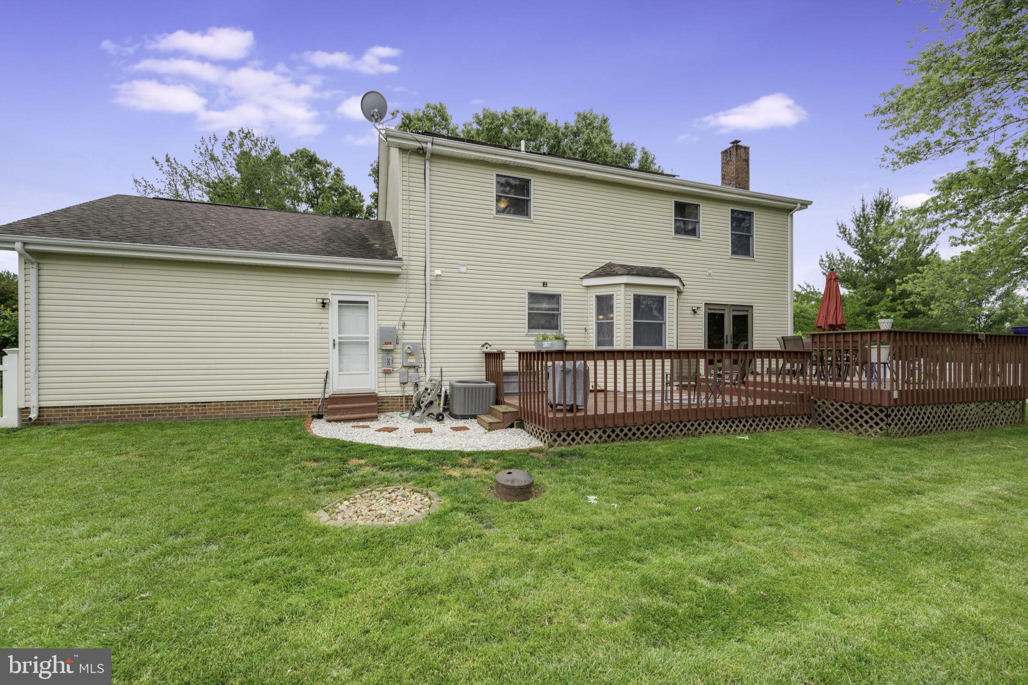 6442 Waterdale Ct