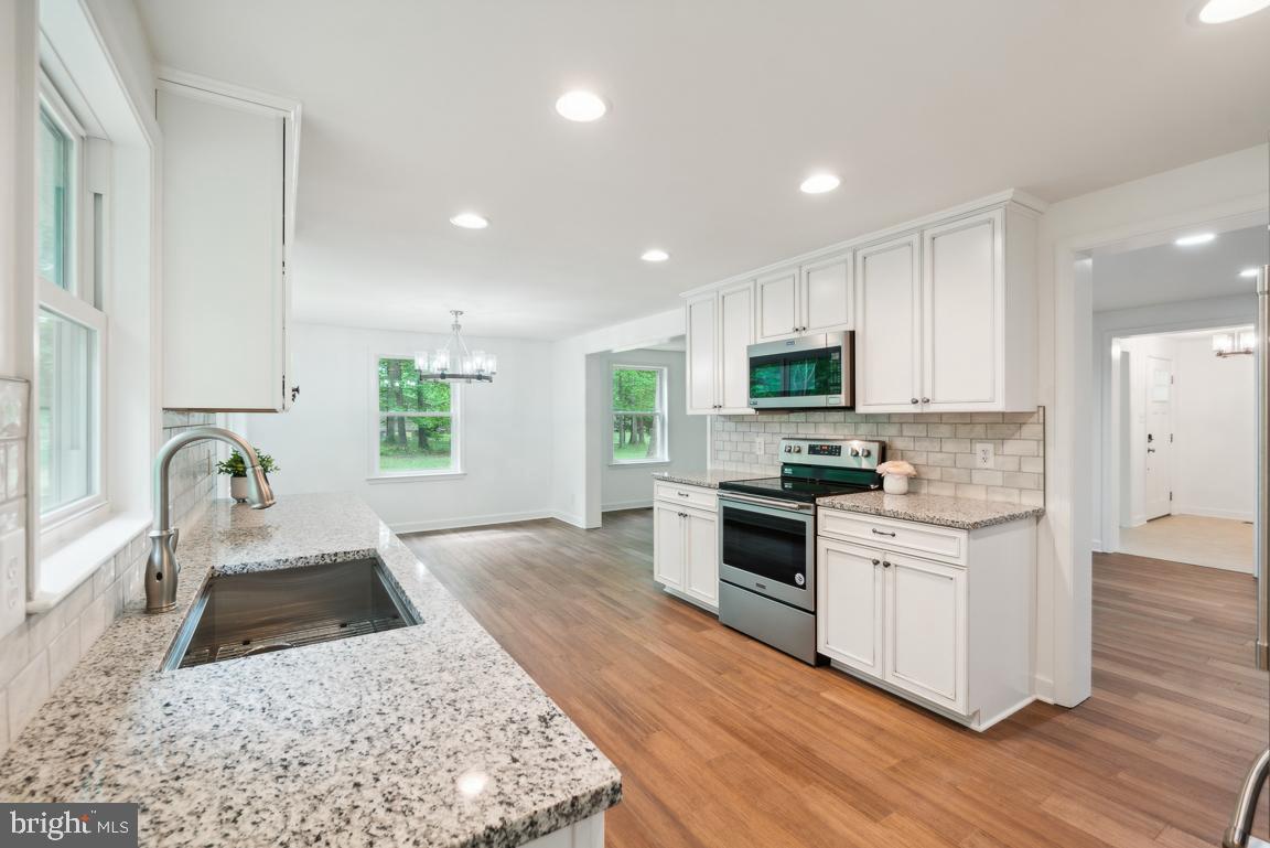 9463 Tapp Hollow Ln